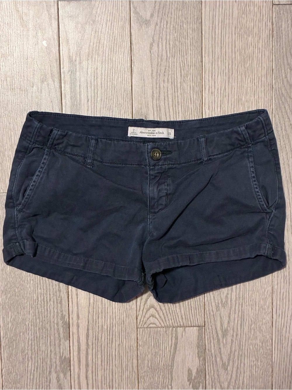 Abercrombie & Fitch Dark Navy Cotton Chino Bermuda Shorts - Women